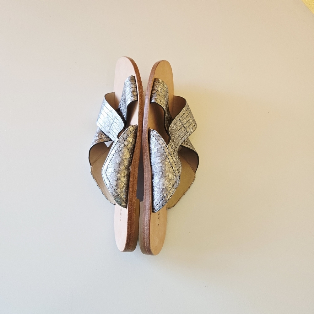 TRASK Huaraches Crossover Slide Metallic Silver Strappy Slip On Sandals Sz 9.5M - Picture 8 of 11